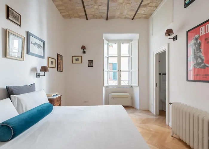 Iflat Trastevere Refined ローマ