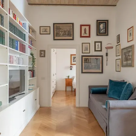 Iflat Trastevere Refined Daire *